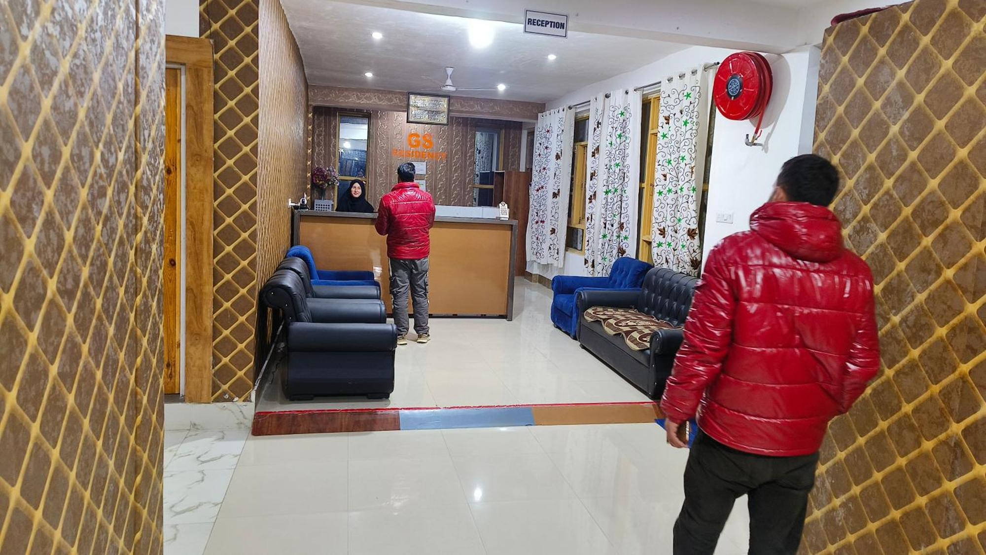 Hotel Gulmarg Residency, Kunzer Gulmarg Exterior foto